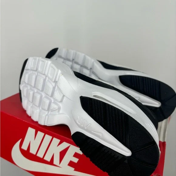 Nike Women’s Air Max Fusion Size 5.5 - Picture 5 of 5